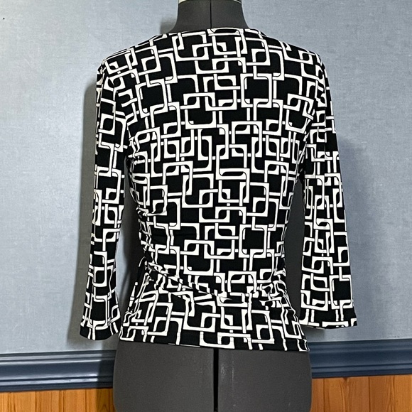 EUC faux wrap top - Picture 2 of 5